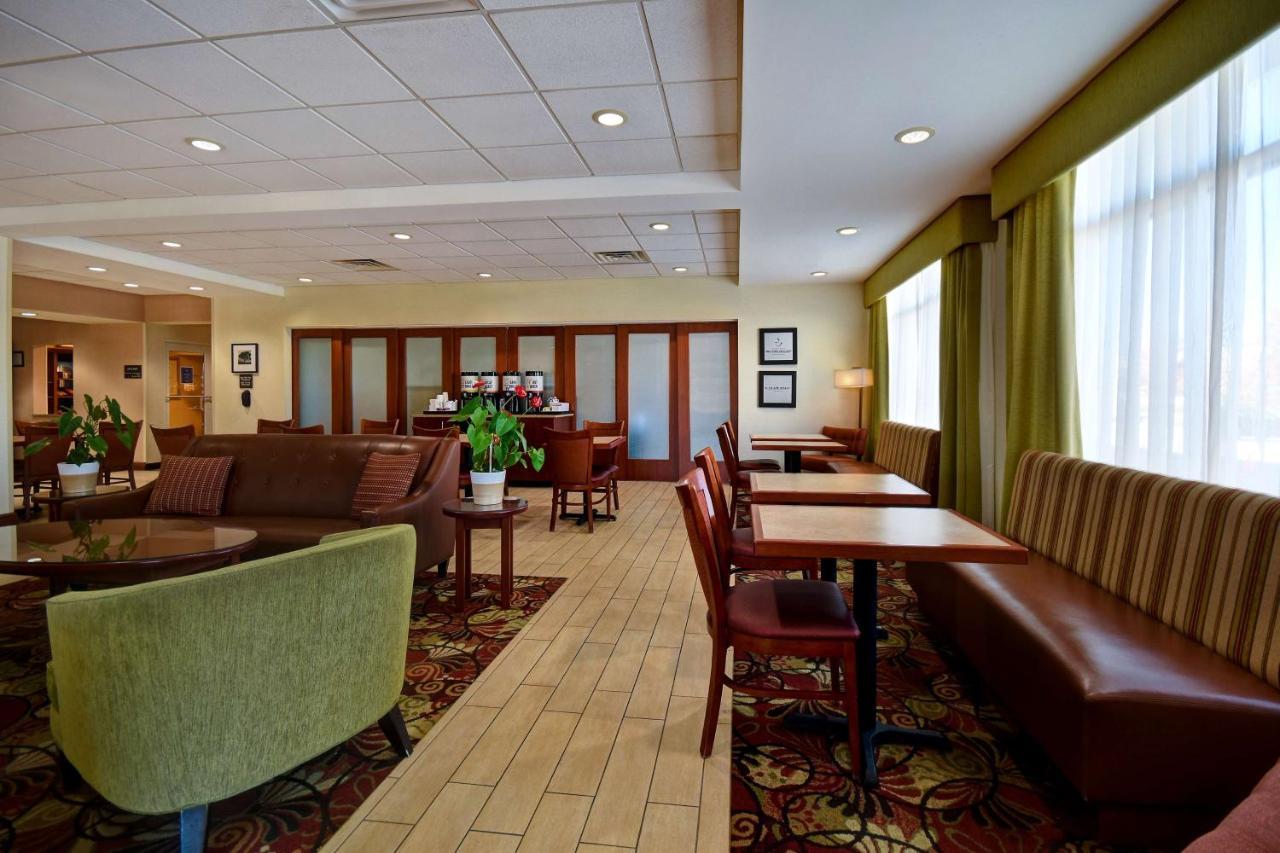 Hampton Inn Rutland/Killington Exterior foto